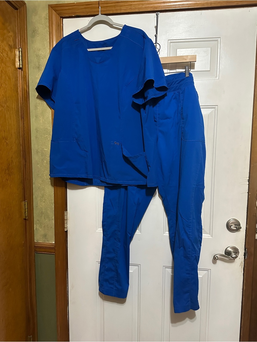Women’s Straight Leg Scrub Set in Cobalt Blue